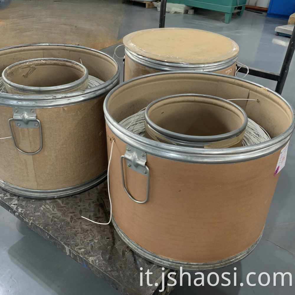 Silicone-braided wire white